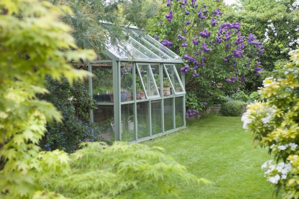 Greenhouse Window Glass Repair